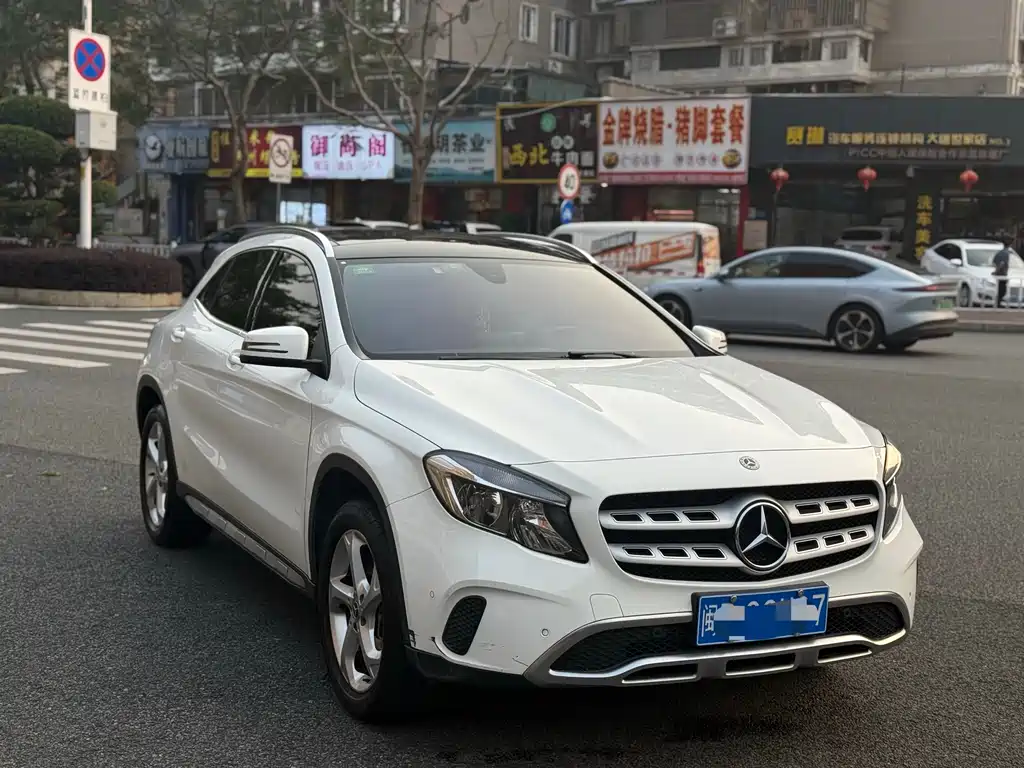 Mercedes-Benz GLA 2018 — фото 3