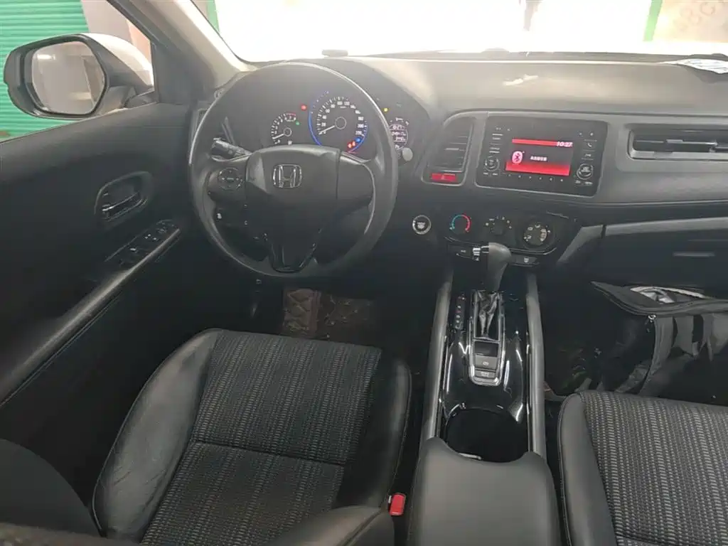 Honda Vezel 2017 — фото 11