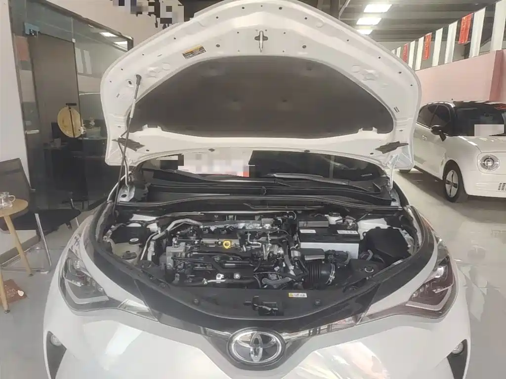 Toyota C-HR 2021 — фото 20