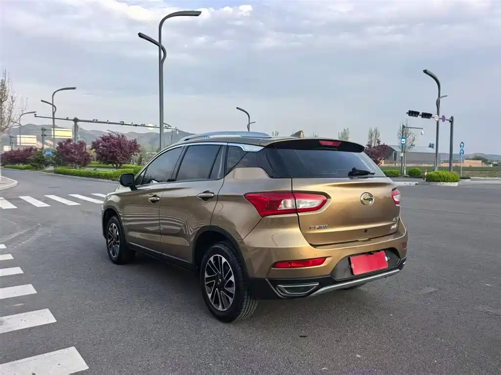 GAC Motor Trumpchi GS4 2016 — фото 5