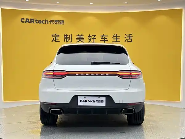 Porsche Macan 2020