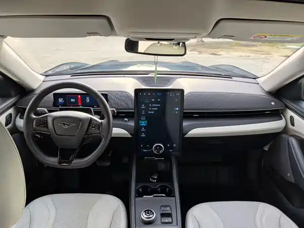 Ford Electric Horse 2022