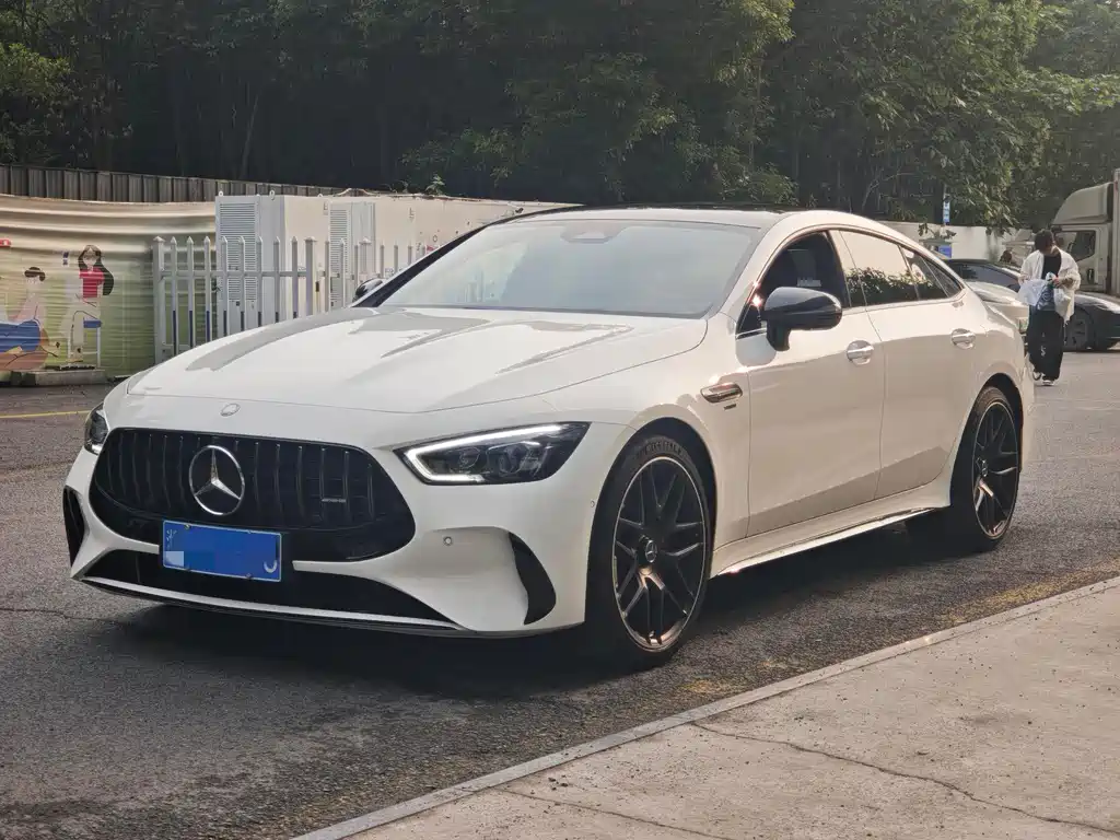 Mercedes-Benz AMG GT 2025 — фото 1