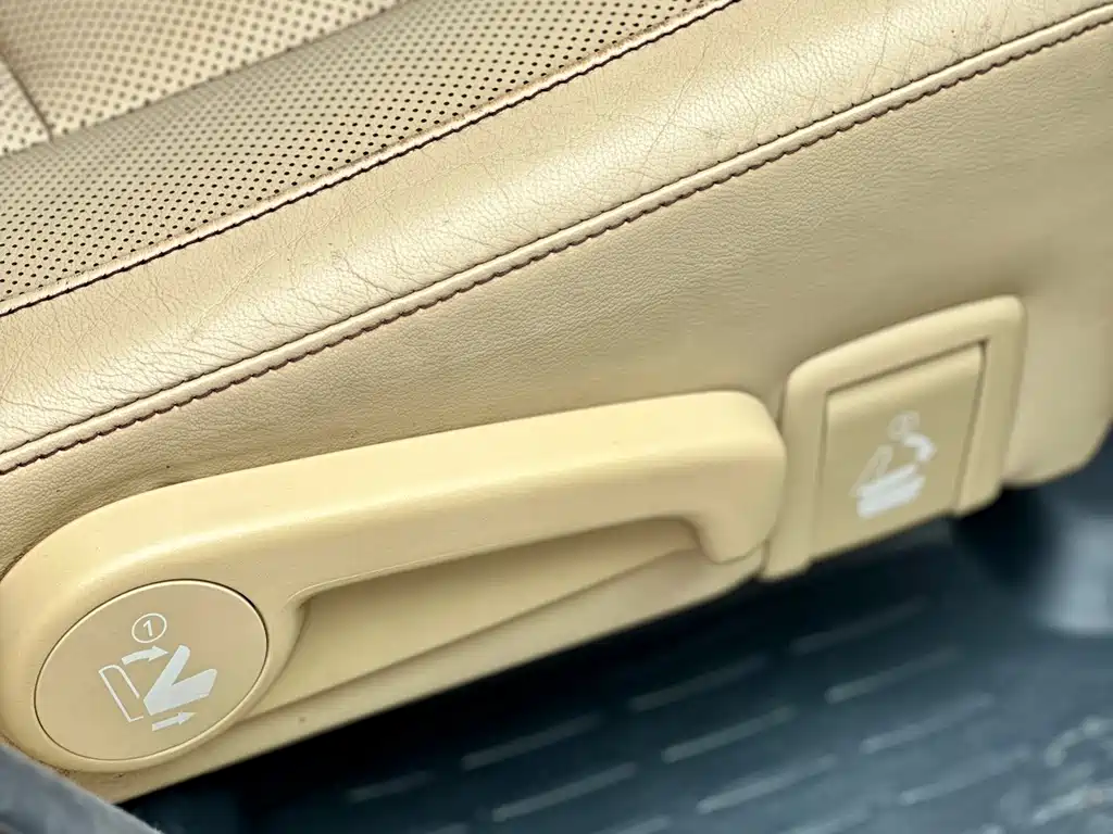 Toyota Highlander 2015 — фото 51
