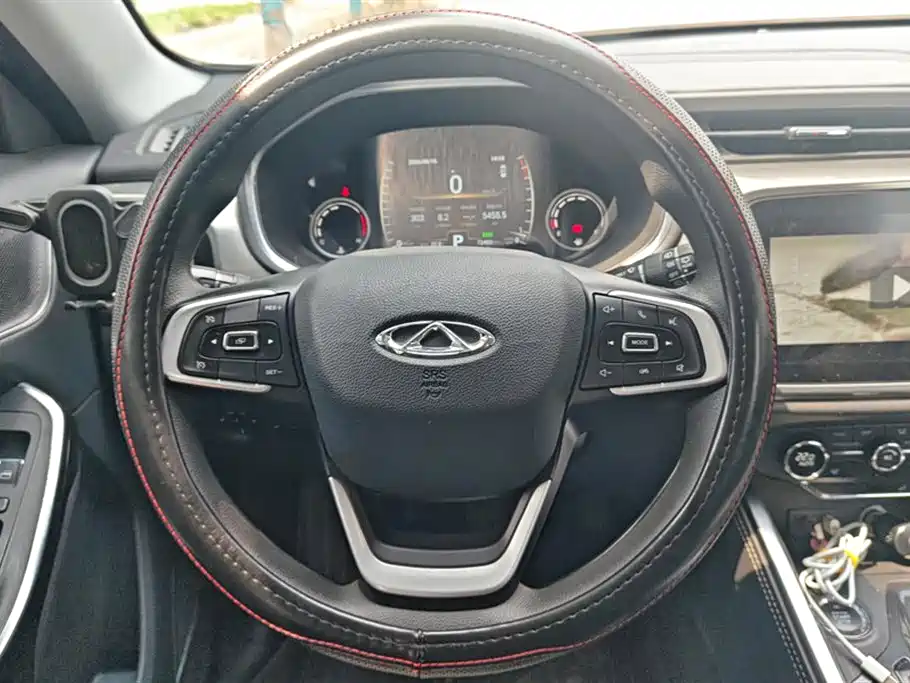 Chery Tiggo 8 2018 — фото 15