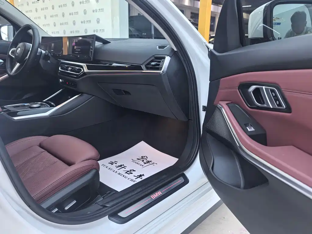 BMW i3 2023 — фото 11