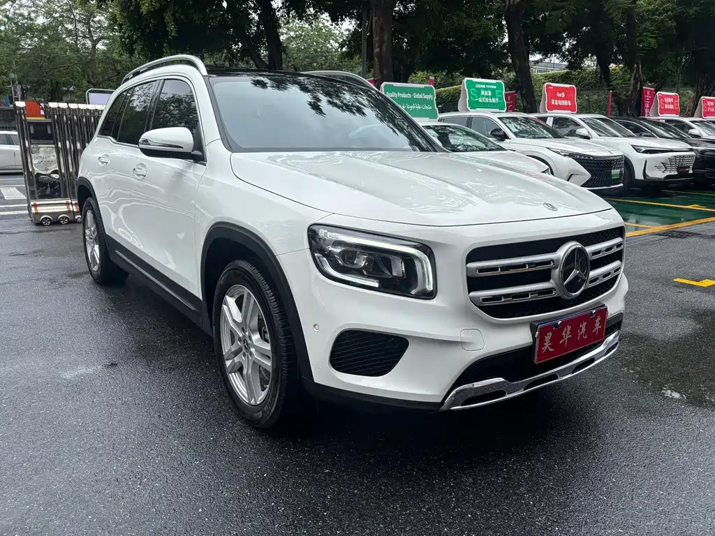 Mercedes-Benz GLB 2022
