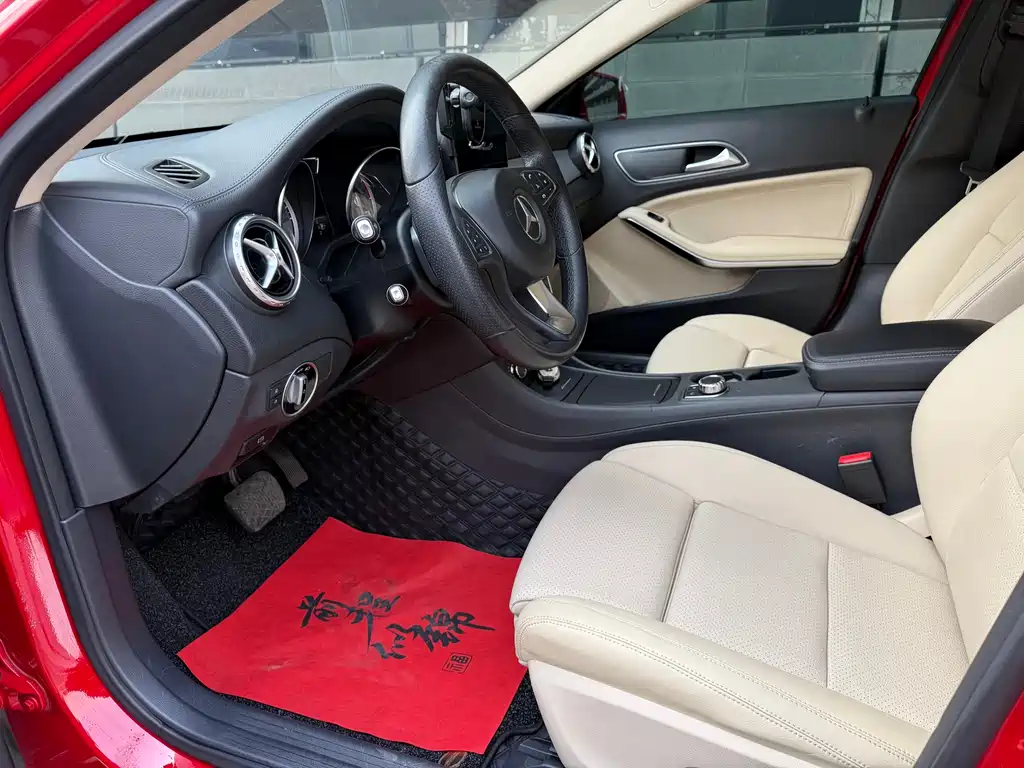Mercedes-Benz GLA 2017 — фото 7
