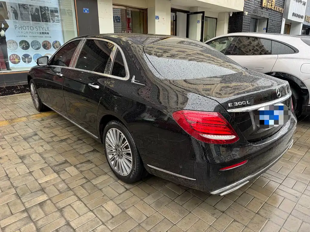 Mercedes-Benz E-Class 2020