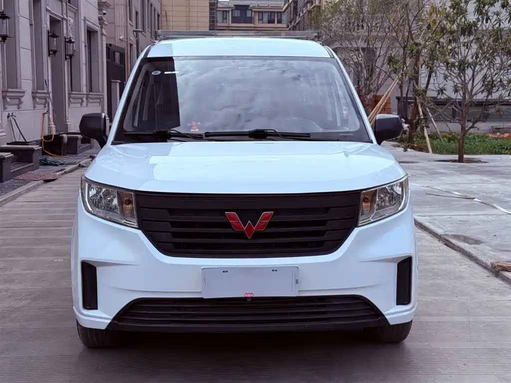 Wuling Journey 2023
