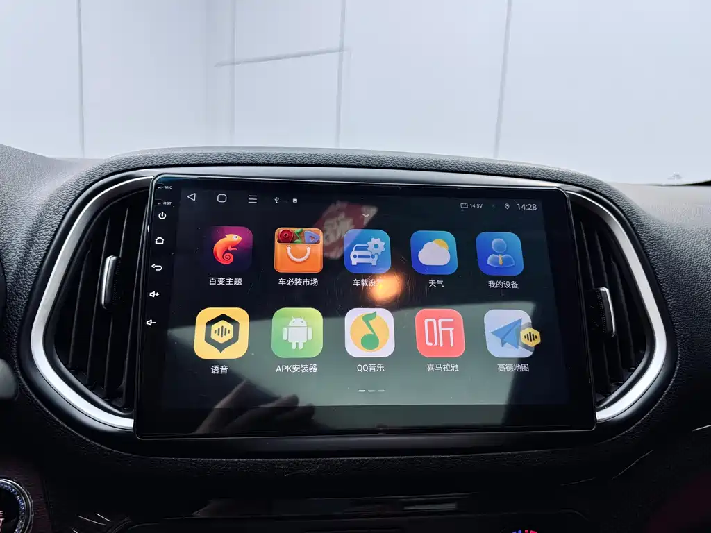 Kia KX3 2016 — фото 12