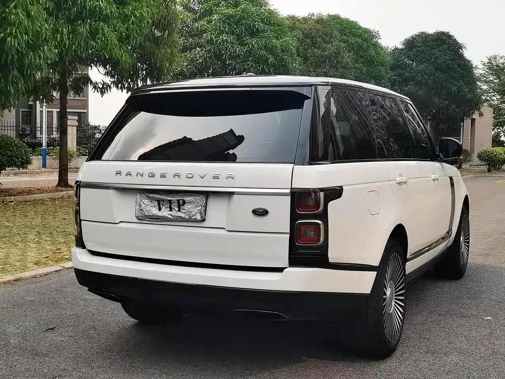 Land Rover Range Rover 2016 — фото 18