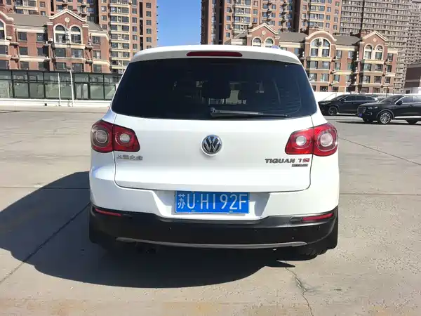 Volkswagen Tiguan 2011