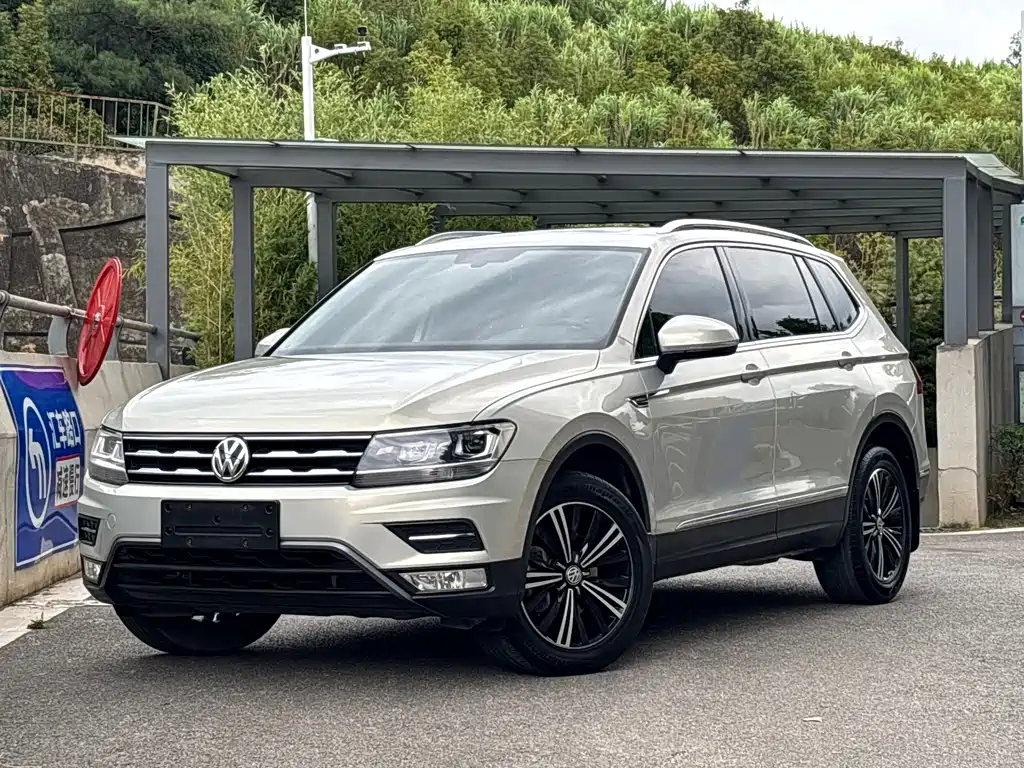 Volkswagen Tiguan L 2020
