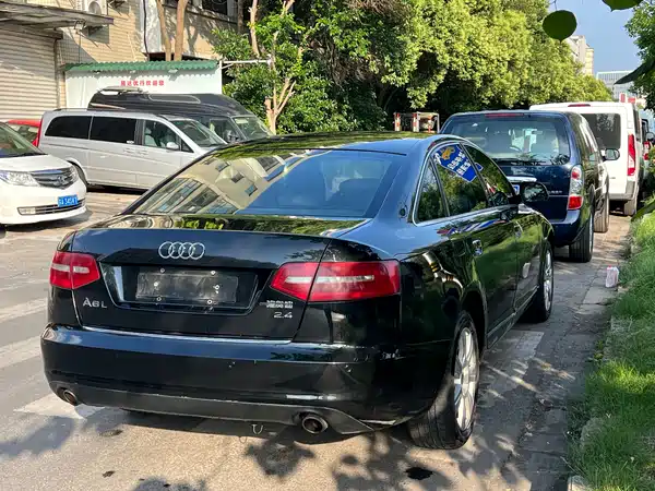 Audi A6L 2012