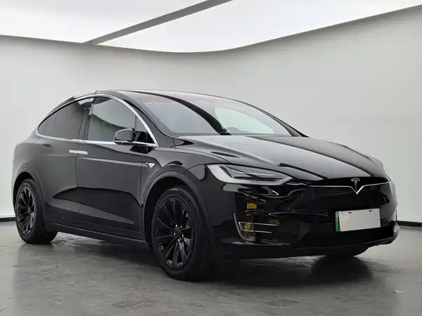 Tesla Model X 2016