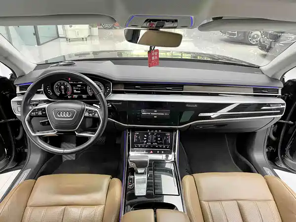 Audi A8 2019