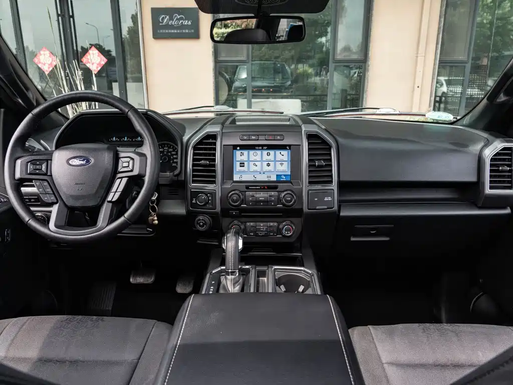 Ford F-150 Raptor 2019 — фото 11