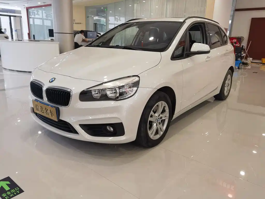 BMW 2 Series Active Tourer 2015