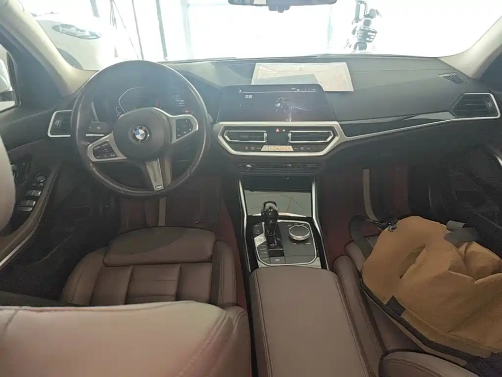 BMW 3 Series 2020 — фото 10
