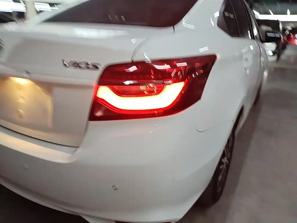 Toyota Vios 2021 — фото 8