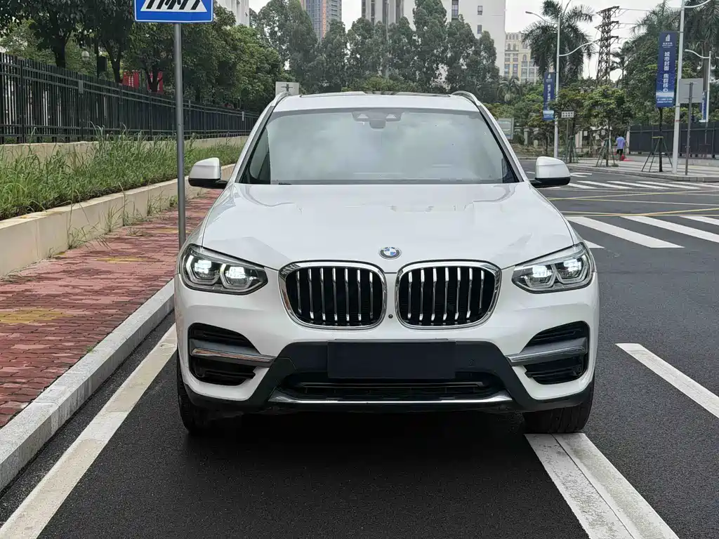 BMW X3 2019 — фото 2