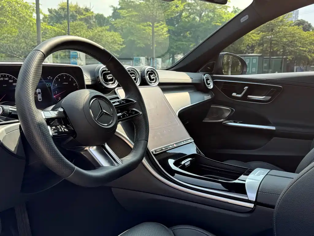 Mercedes-Benz C-Class 2022 — фото 12