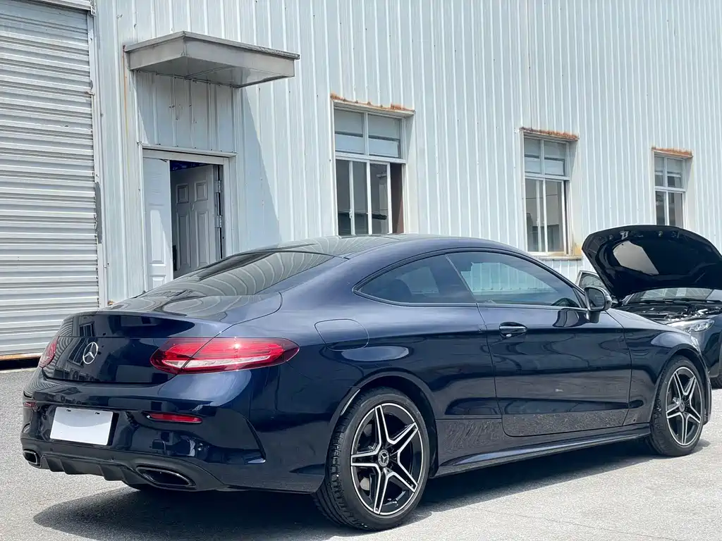Mercedes-Benz C-Class 2023 — фото 27