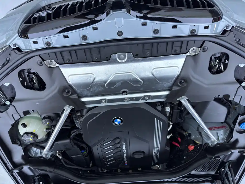 BMW X4 M40i 2025 — фото 20