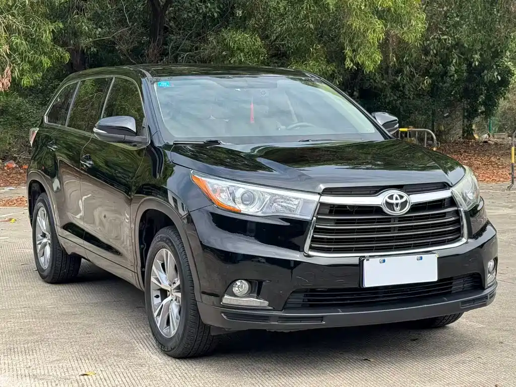 Toyota Highlander 2016 — фото 3