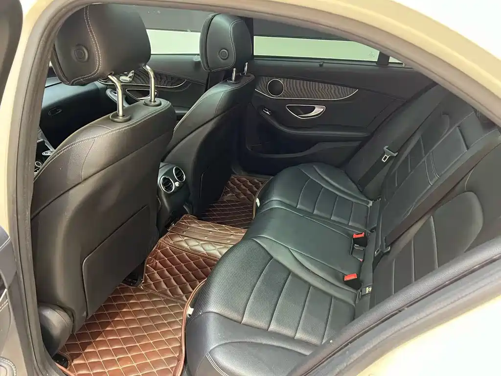 Mercedes-Benz C-Class 2015