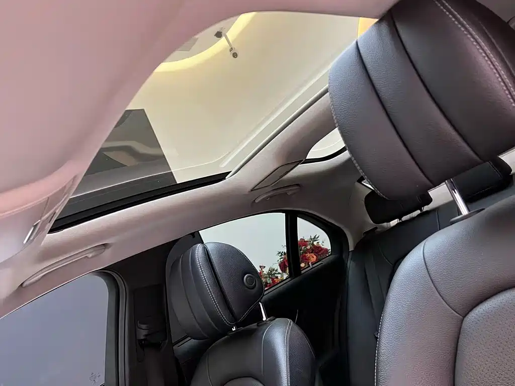 Mercedes-Benz C-Class 2015