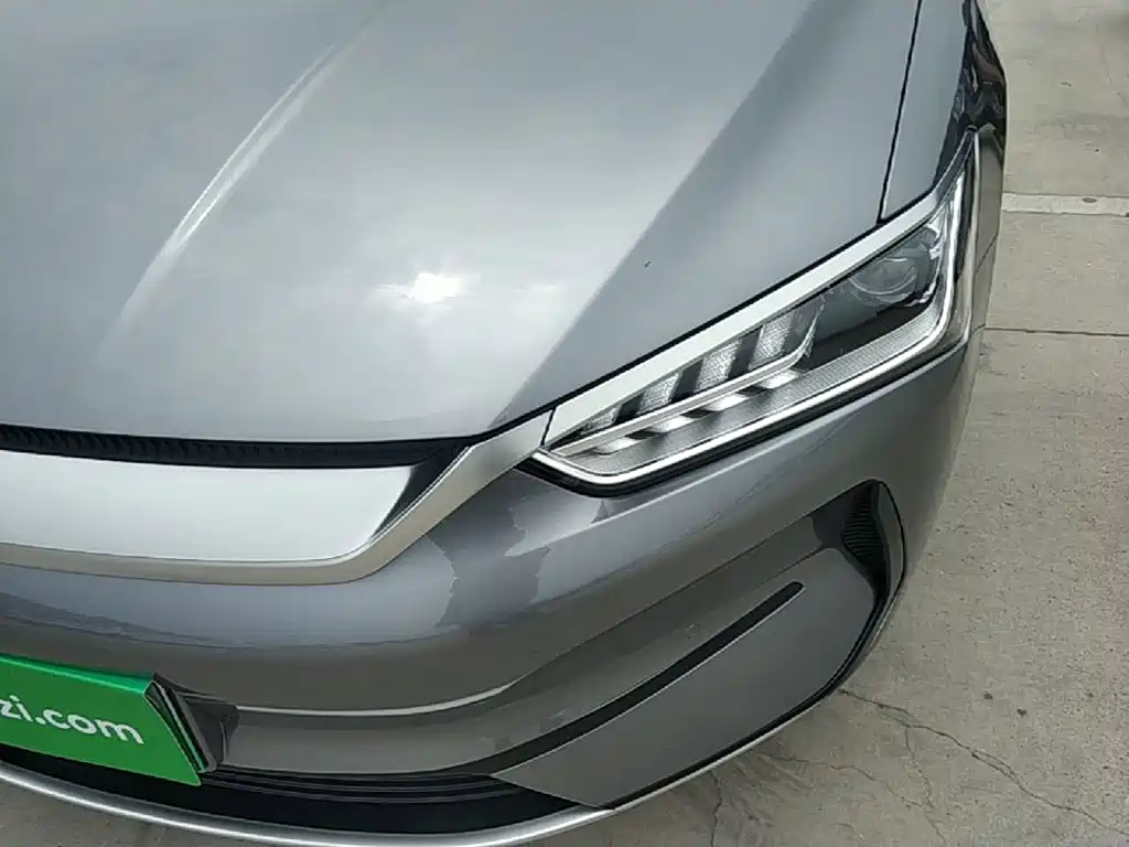 BYD Qin PLUS 2023 — фото 24