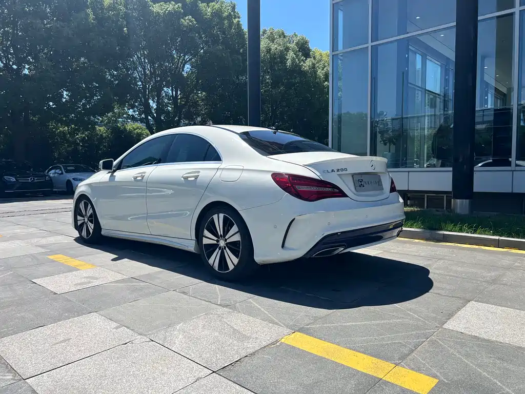 Mercedes-Benz CLA 2016 — фото 12