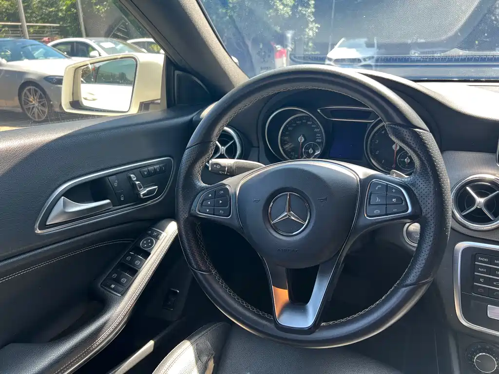 Mercedes-Benz CLA 2016 — фото 8