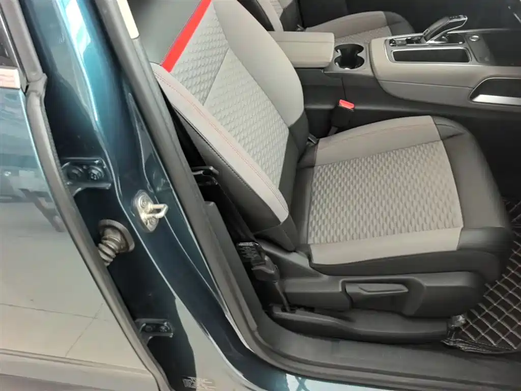 Citroen C5 AIRCROSS 2019 — фото 25