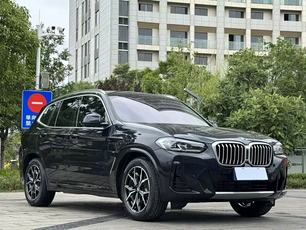 BMW X3 2021 — фото 3