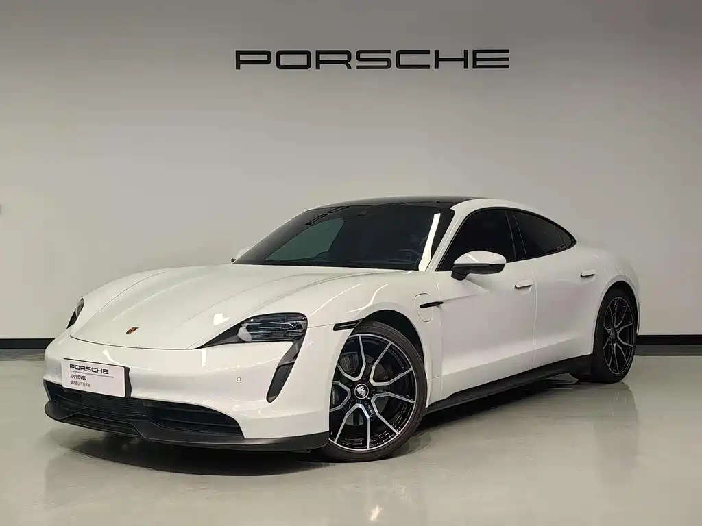 Porsche Taycan 2024 — фото 1