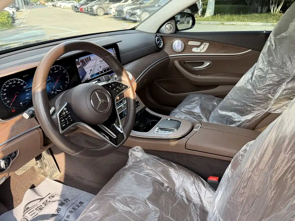 Mercedes-Benz E-Class 2023