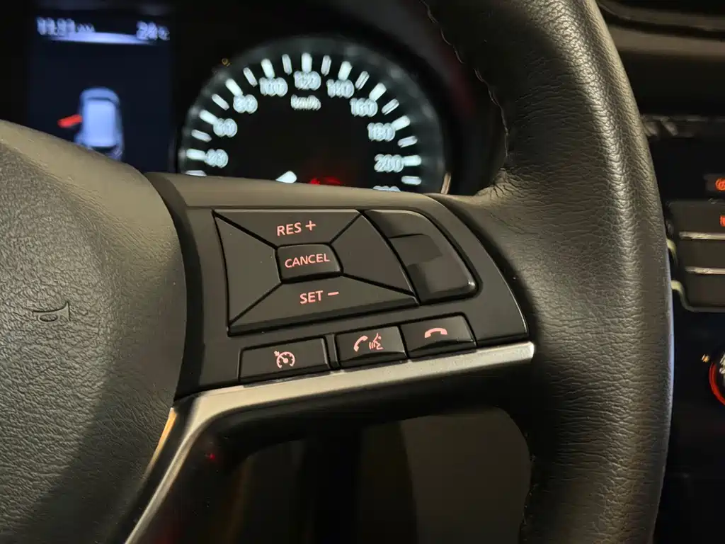 Nissan X-Trail 2018 — фото 14