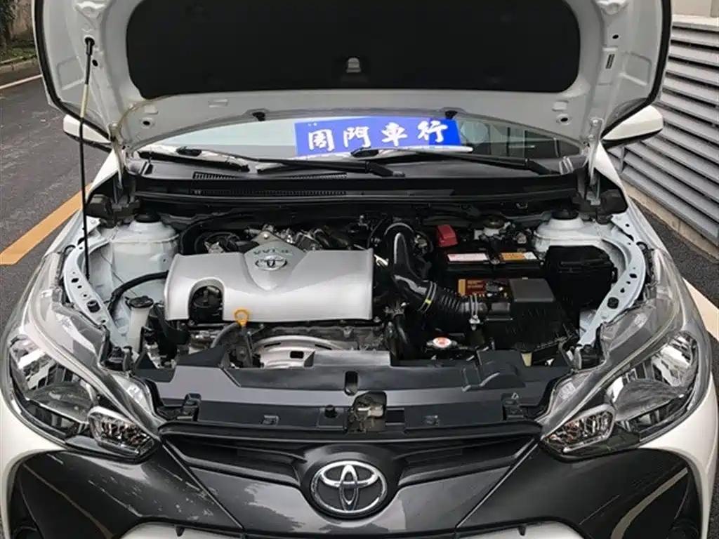 Toyota Yaris L 2019 — фото 4
