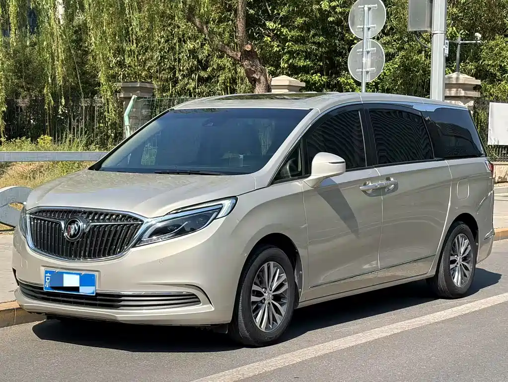 Buick GL8 2017