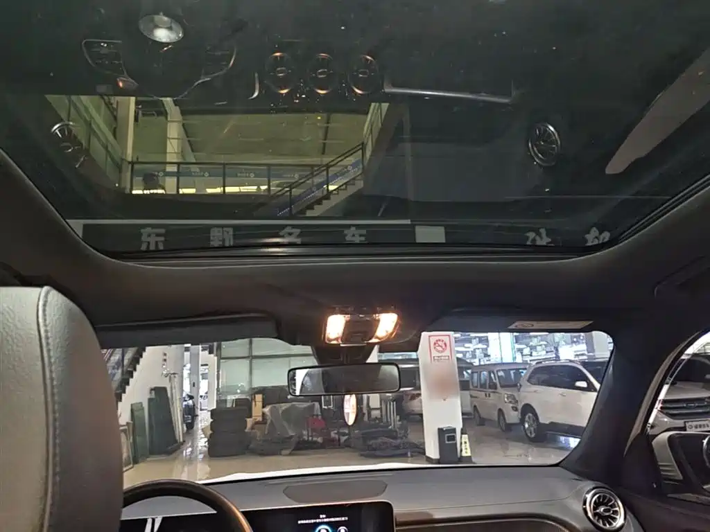 Mercedes-Benz GLB 2020 — фото 18