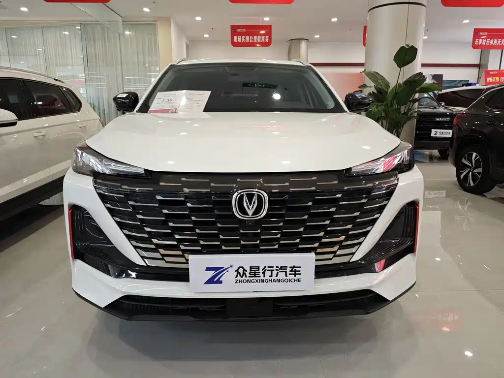 Changan CS55PLUS 2023 — фото 2