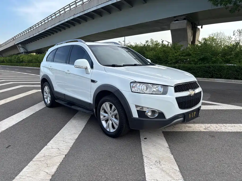Chevrolet Captiva 2015 — фото 3