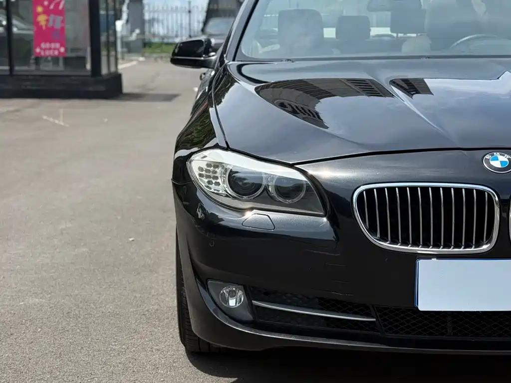 BMW 5 Series 2012 — фото 4