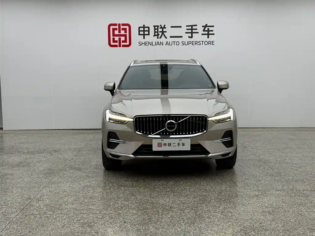 Volvo XC60 2024 — фото 2