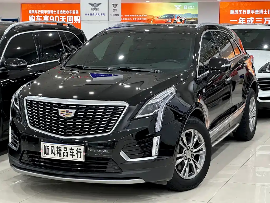 Cadillac XT5 2019 — фото 1