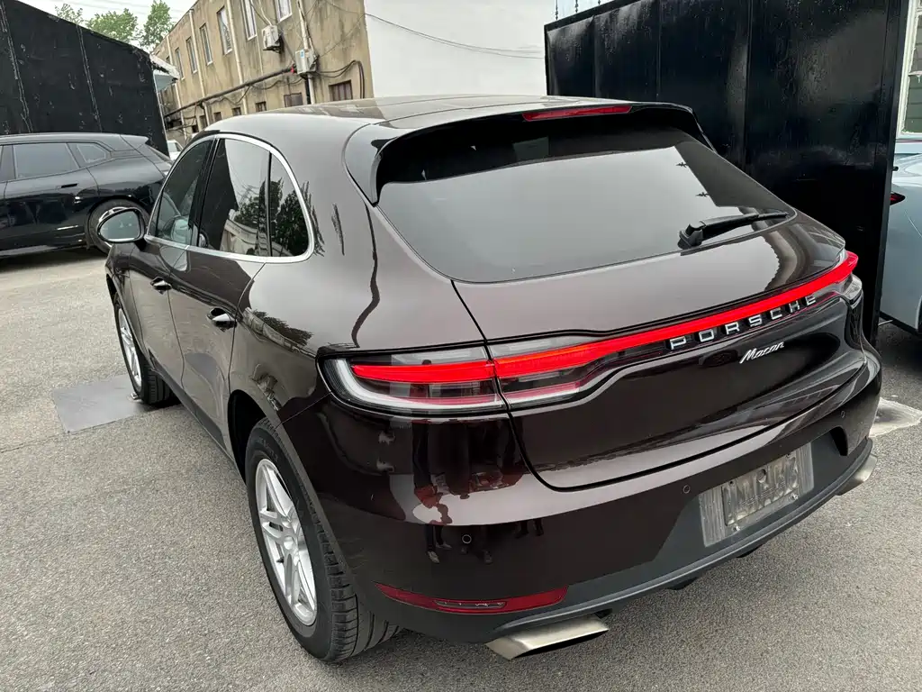 Porsche Macan 2020