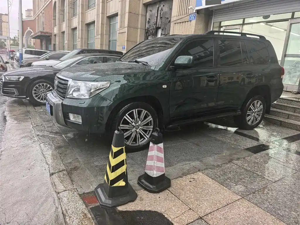 Toyota Land Cruiser 2009
